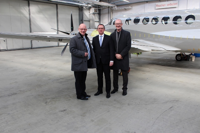 Wirtschaftsförderung - Unternehmensbesuch bei Beechcraft in Schönefeld
